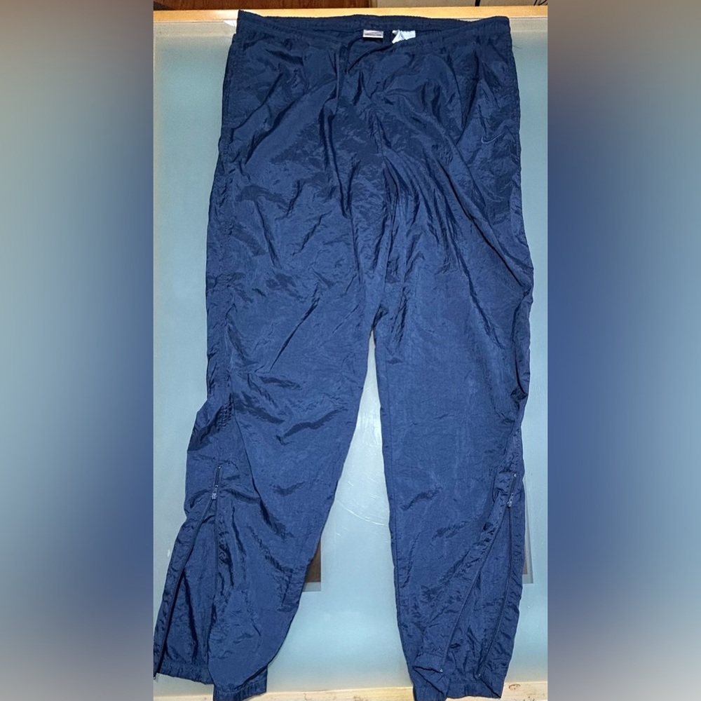 Vintage Nike windbreaker pants large (12-14)